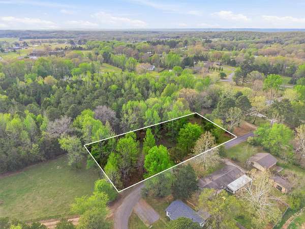 0.97 Acres of Residential Land for Sale in Greenbrier, Arkansas