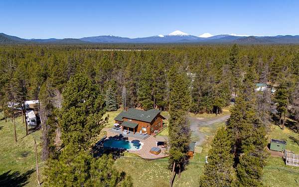 5.46 Acres of Land with Home for Sale in Bend, Oregon