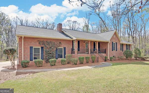 18.2 Acres of Land with Home for Sale in Dewy Rose, Georgia