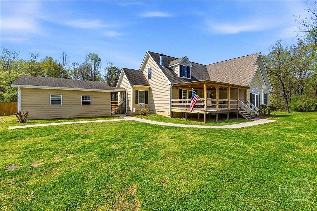 10 Acres of Land with Home for Sale in Danielsville, Georgia