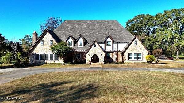 7.8 Acres of Land with Home for Sale in Picayune, Mississippi
