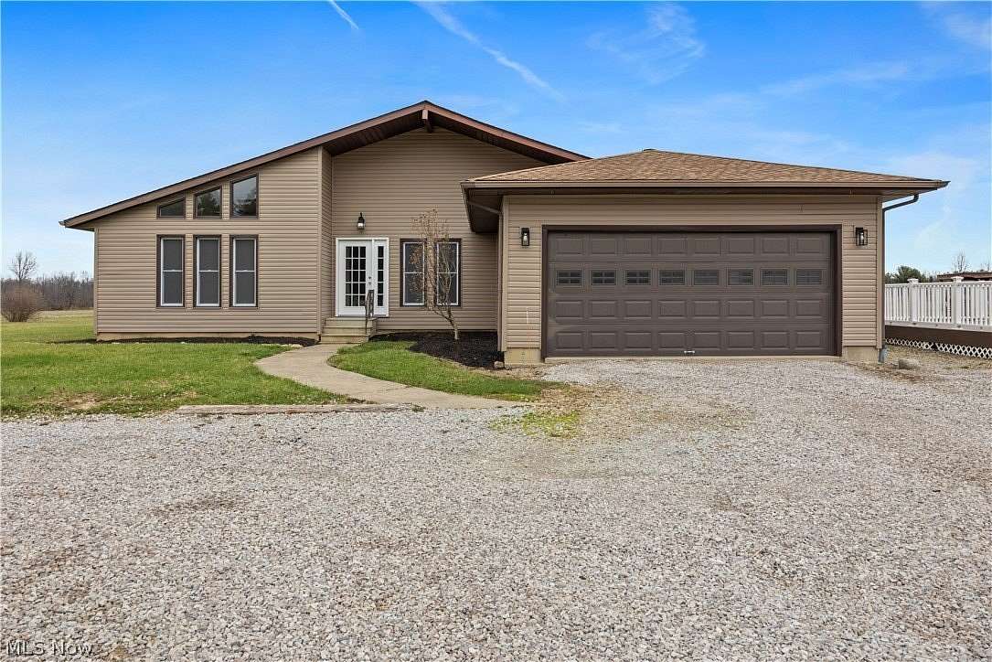 8 Acres of Land with Home for Sale in Grafton, Ohio