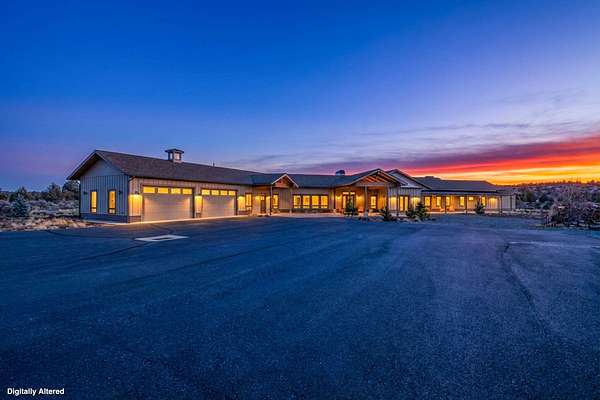 25.2 Acres of Land with Home for Sale in Bend, Oregon