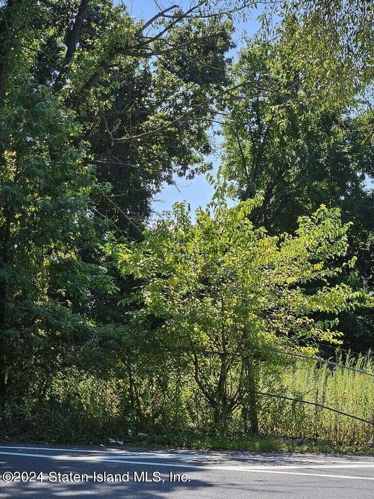 0.62 Acres of Residential Land for Sale in Staten Island, New York
