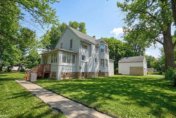 2.1 Acres of Land with Home for Sale in Mount Morris, Michigan