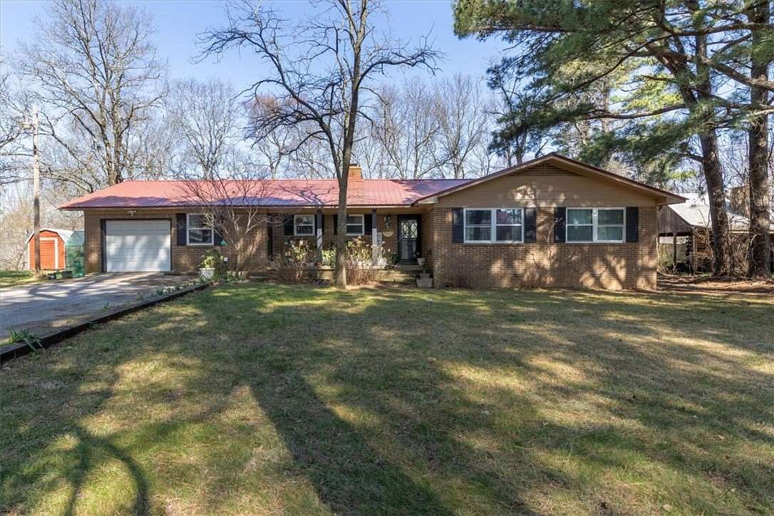 11.5 Acres of Recreational Land with Home for Sale in Winslow, Arkansas