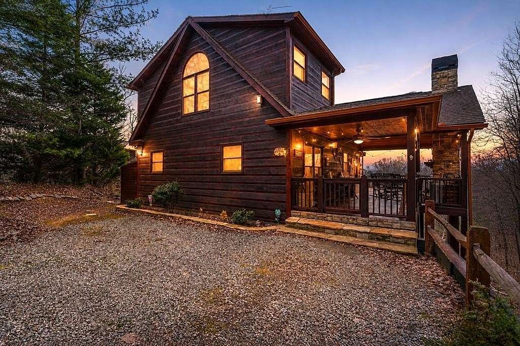 1.5 Acres of Land with Home for Sale in Blue Ridge, Georgia