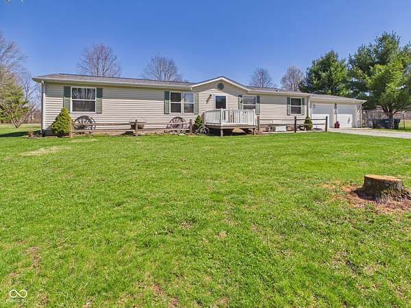 4.73 Acres of Land with Home for Sale in Anderson, Indiana