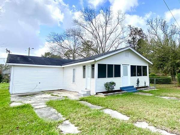 3.22 Acres of Land with Home for Sale in Picayune, Mississippi