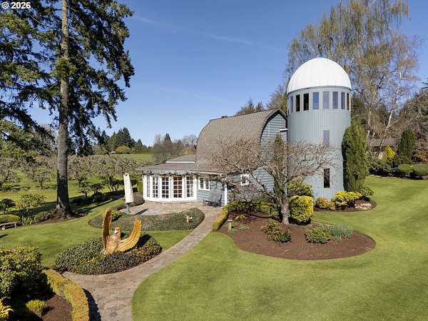 5 Acres of Land with Home for Sale in Ridgefield, Washington