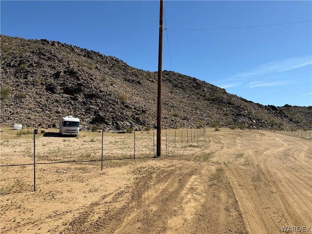 18.4 Acres of Land for Sale in Kingman, Arizona