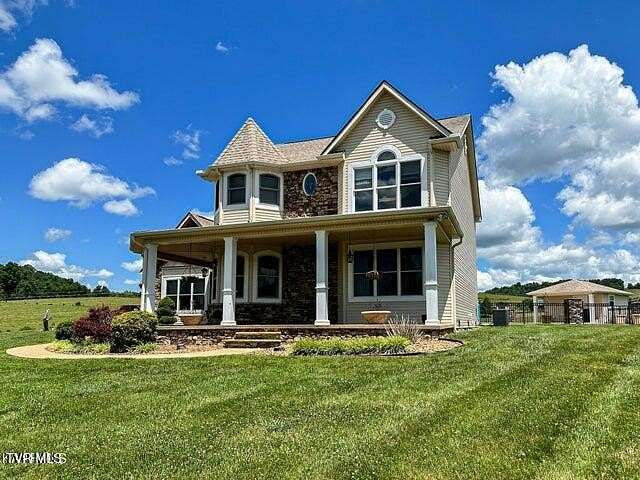 2.2 Acres of Land with Home for Sale in Harrogate, Tennessee