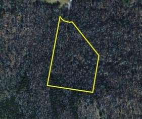 5 Acres of Residential Land for Sale in Hartsville, Tennessee