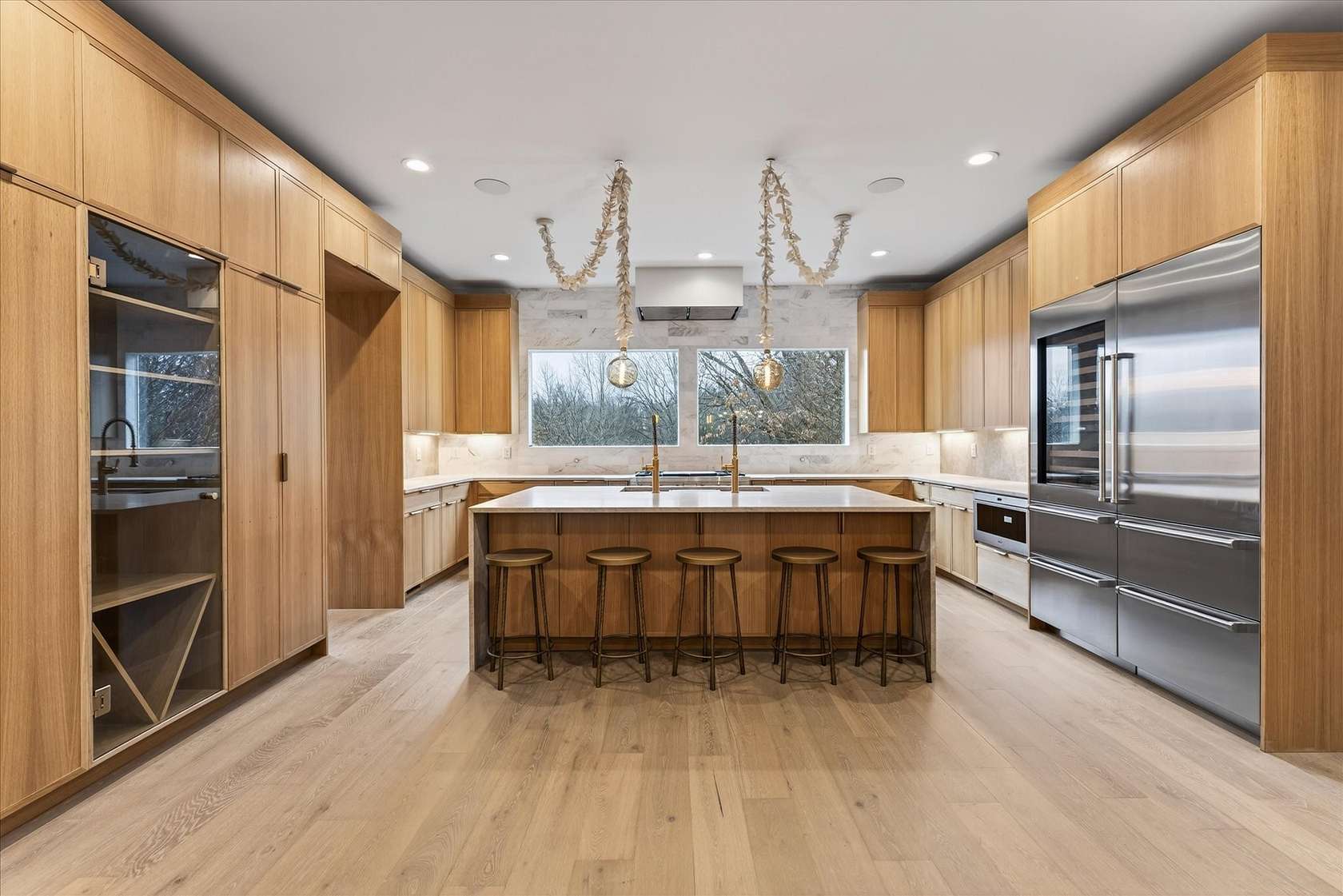 2.12 Acres of Land with Home for Sale in Brentwood, Tennessee