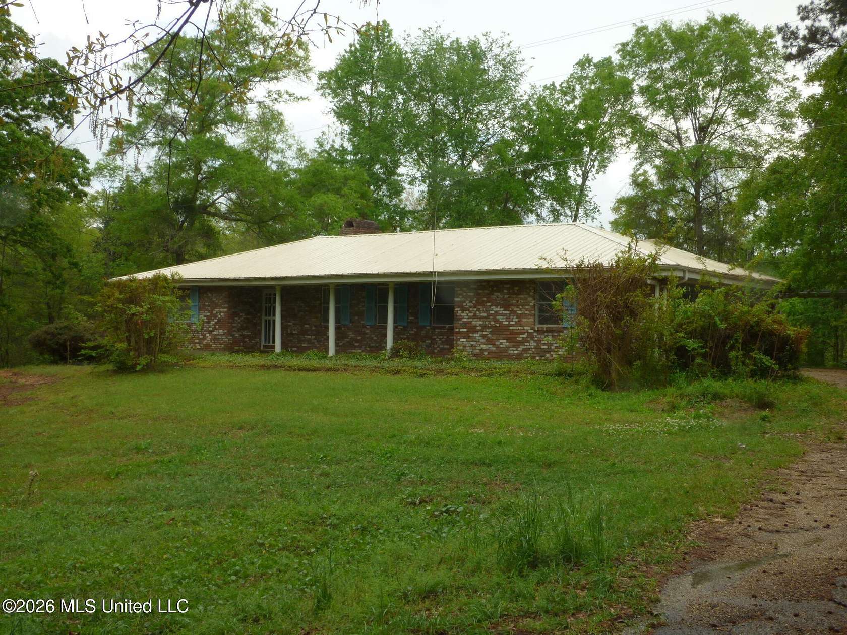 2.52 Acres of Land with Home for Sale in Monticello, Mississippi