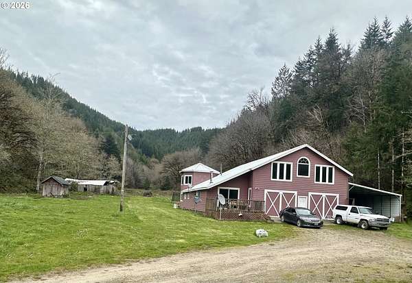 10 Acres of Land with Home for Sale in Reedsport, Oregon