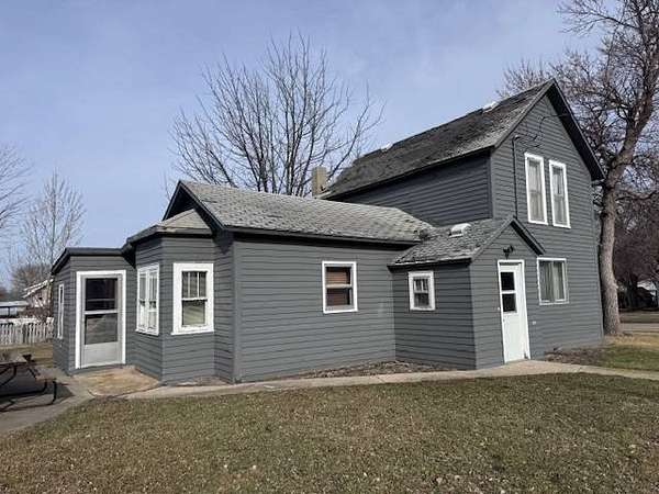 Land with Home for Sale in Webster, South Dakota