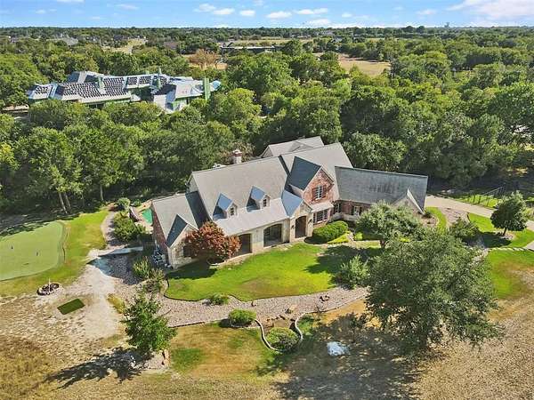 4 Acres of Land with Home for Sale in Lucas, Texas