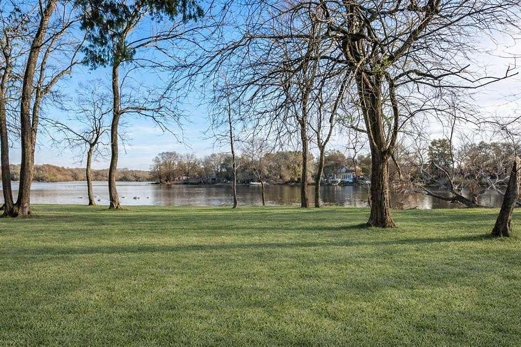 0.4 Acres of Residential Land for Sale in Wills Point, Texas