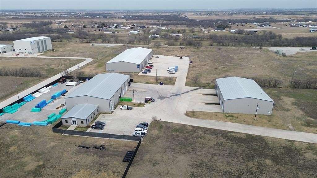 18.6 Acres of Commercial Land for Lease in Ponder, Texas