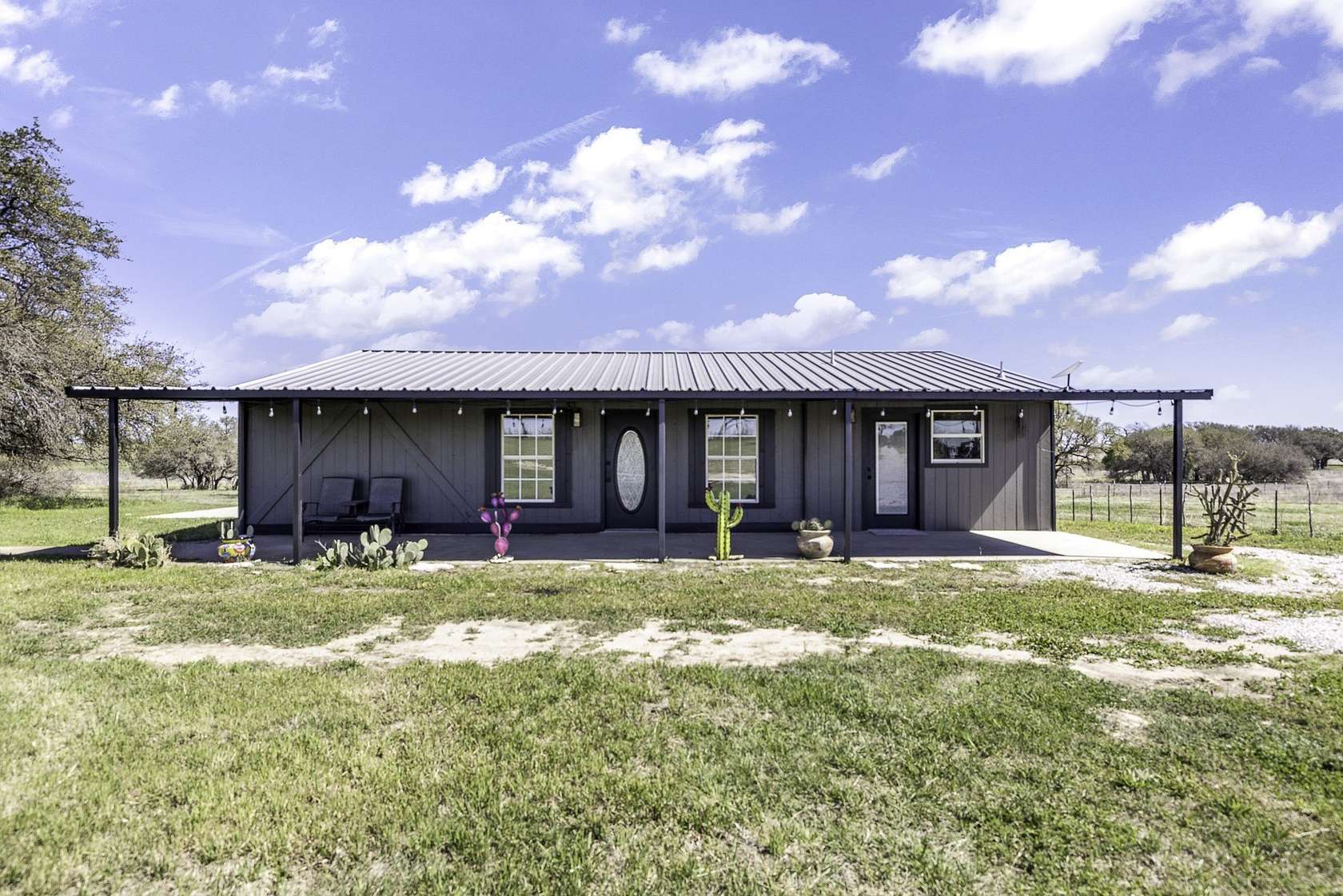 22 Acres of Agricultural Land with Home for Sale in Dublin, Texas