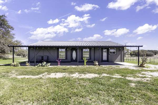 22 Acres of Agricultural Land with Home for Sale in Dublin, Texas