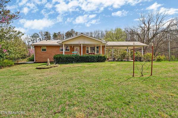 1.52 Acres of Land with Home for Sale in Kingston, Tennessee