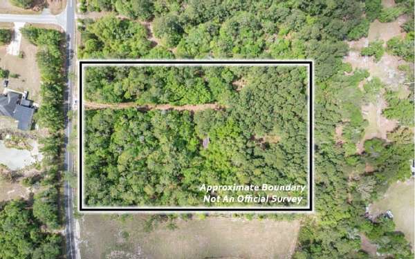 5 Acres of Land for Sale in Lake City, Florida