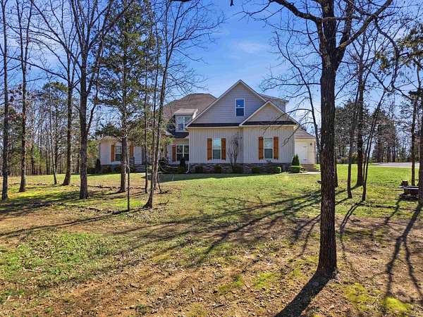 2.28 Acres of Land with Home for Sale in Greenbrier, Arkansas