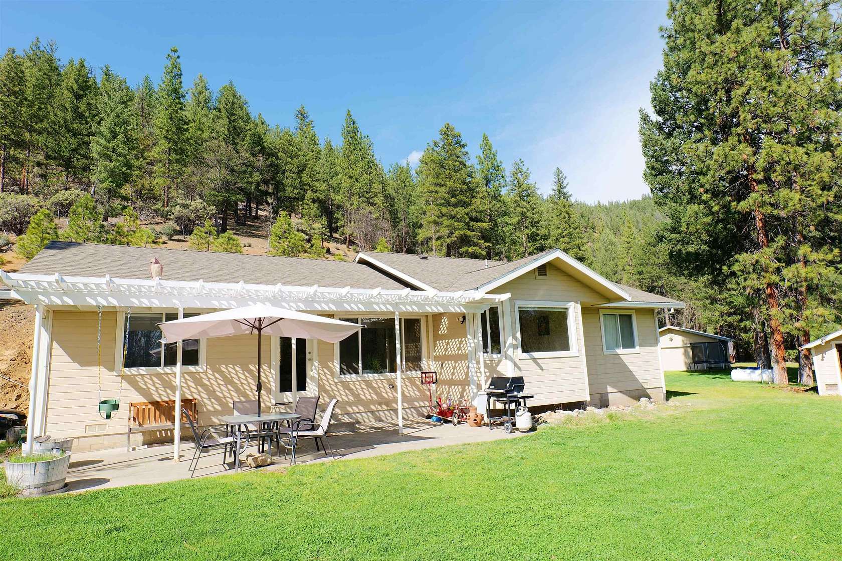 10.9 Acres of Land with Home for Sale in Fort Jones, California