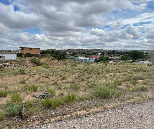 1.24 Acres of Residential Land for Sale in Española, New Mexico
