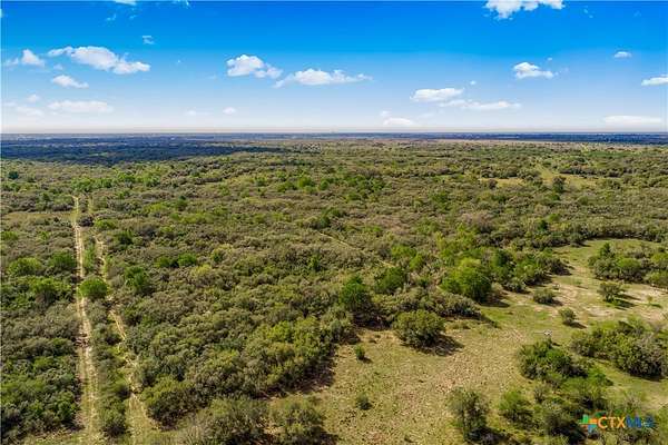 1,074 Acres of Land for Sale in Victoria, Texas