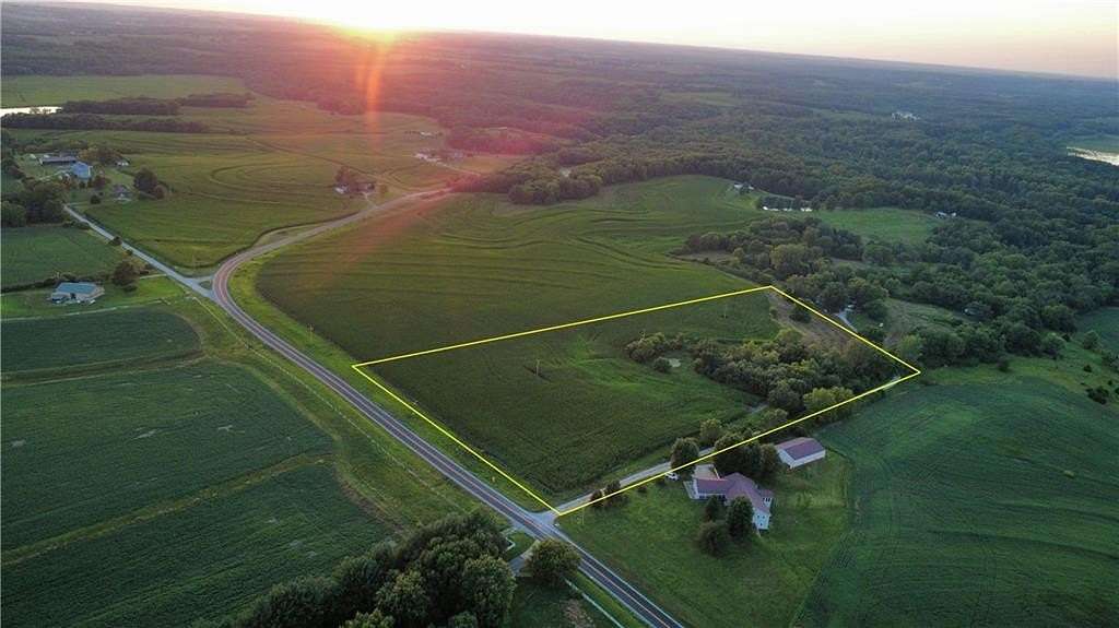 9.69 Acres of Residential Land for Sale in Edgerton, Missouri