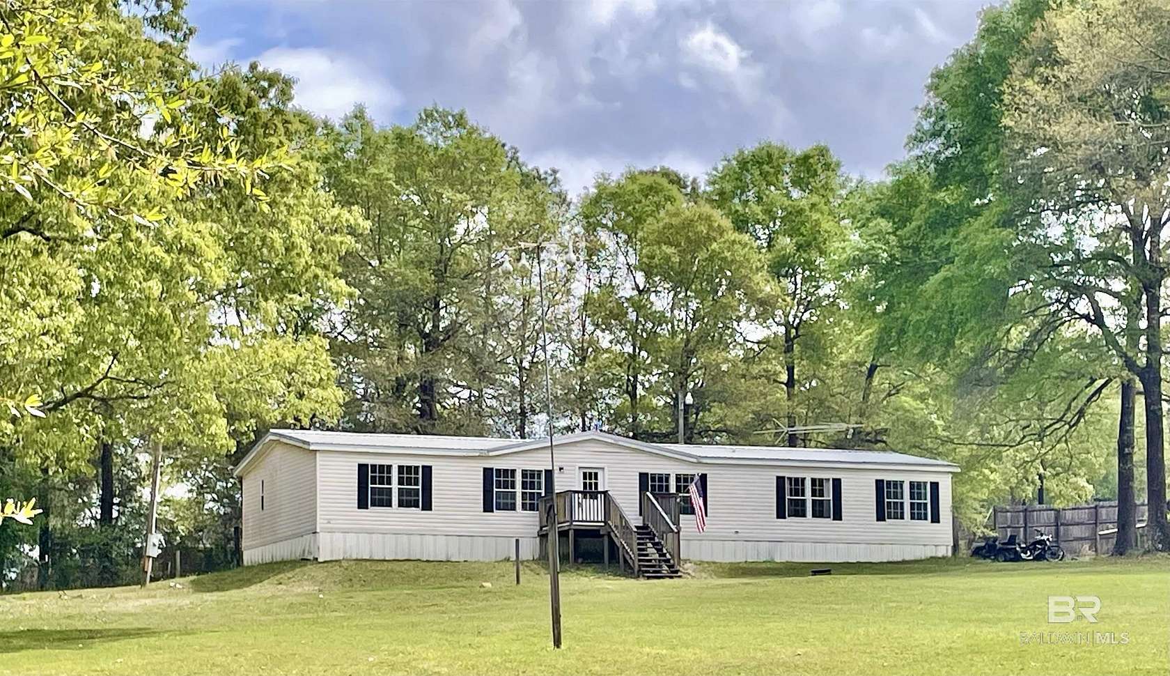 2 Acres of Land with Home for Sale in Flomaton, Alabama