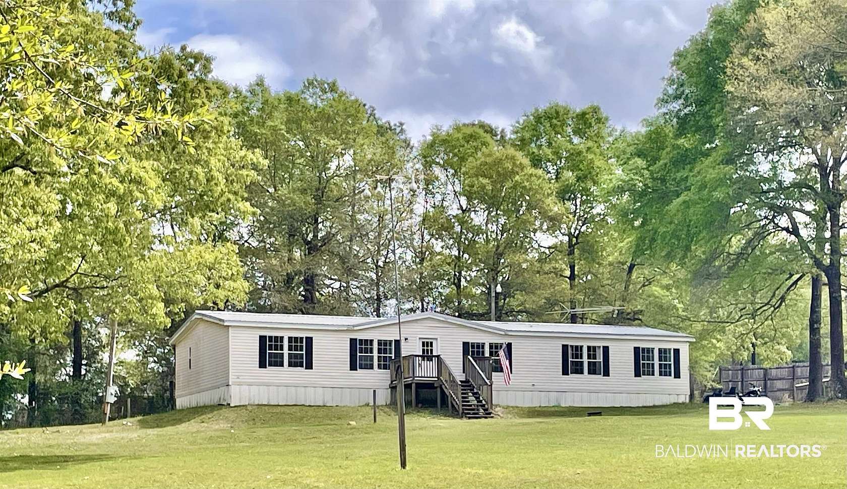 2 Acres of Land with Home for Sale in Flomaton, Alabama