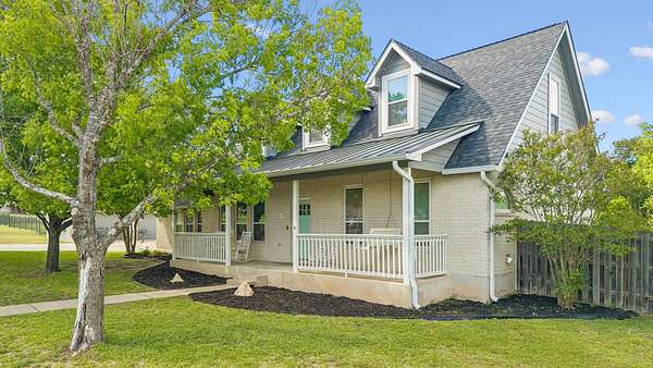 1.54 Acres of Land with Home for Sale in Hutto, Texas