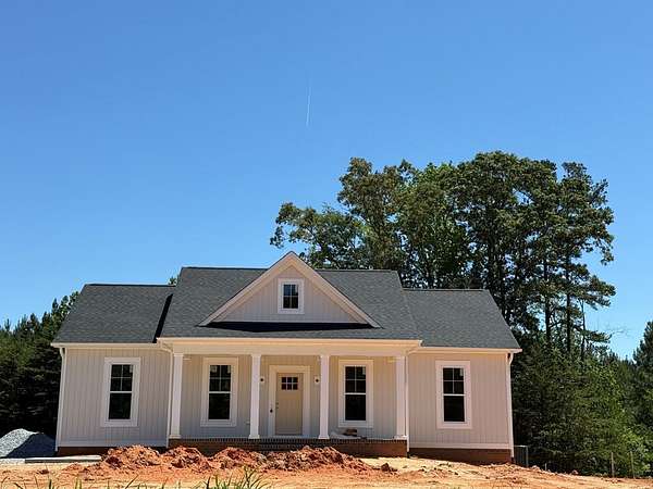 4.25 Acres of Land with Home for Sale in Clover, Virginia