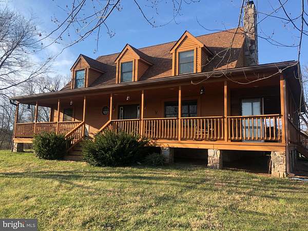 16.4 Acres of Land with Home for Sale in Taneytown, Maryland