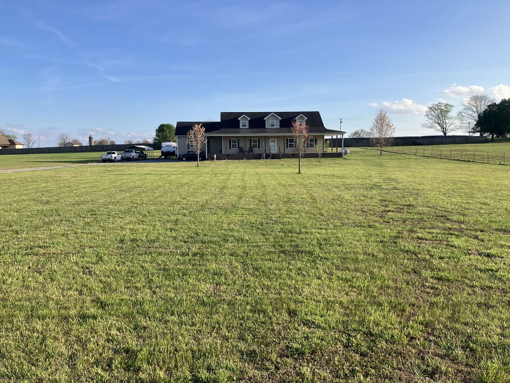 1.63 Acres of Land with Home for Sale in Unionville, Tennessee