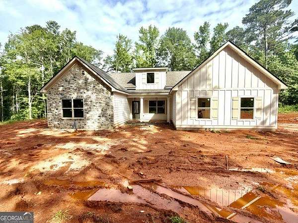 3.48 Acres of Land with Home for Sale in Greenville, Georgia