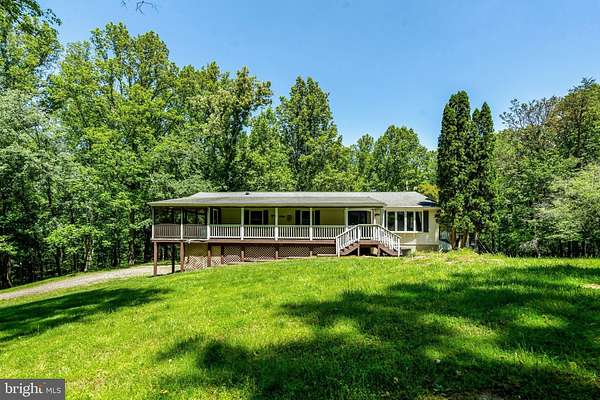 6.84 Acres of Land with Home for Sale in Marshall, Virginia