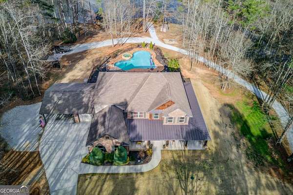 5.52 Acres of Land with Home for Sale in Jefferson, Georgia