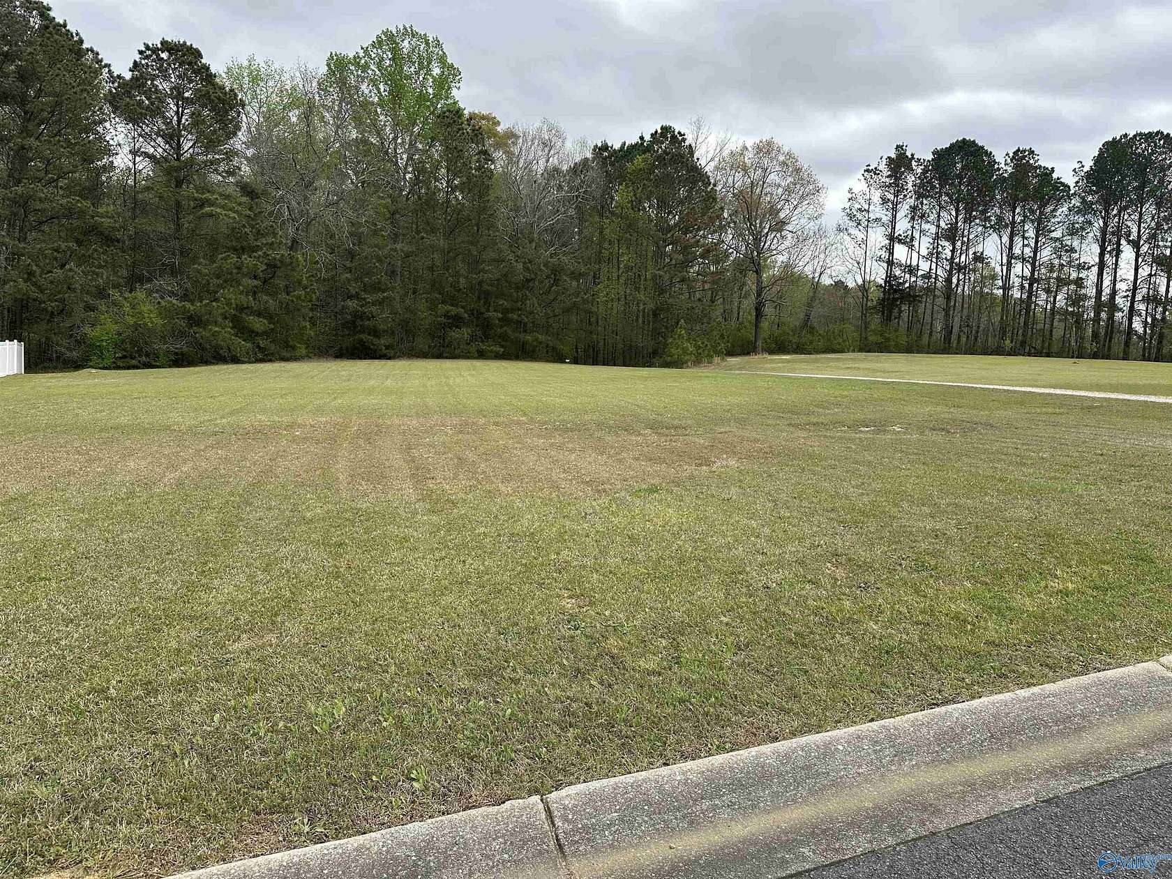 0.5 Acres of Residential Land for Sale in Hokes Bluff, Alabama