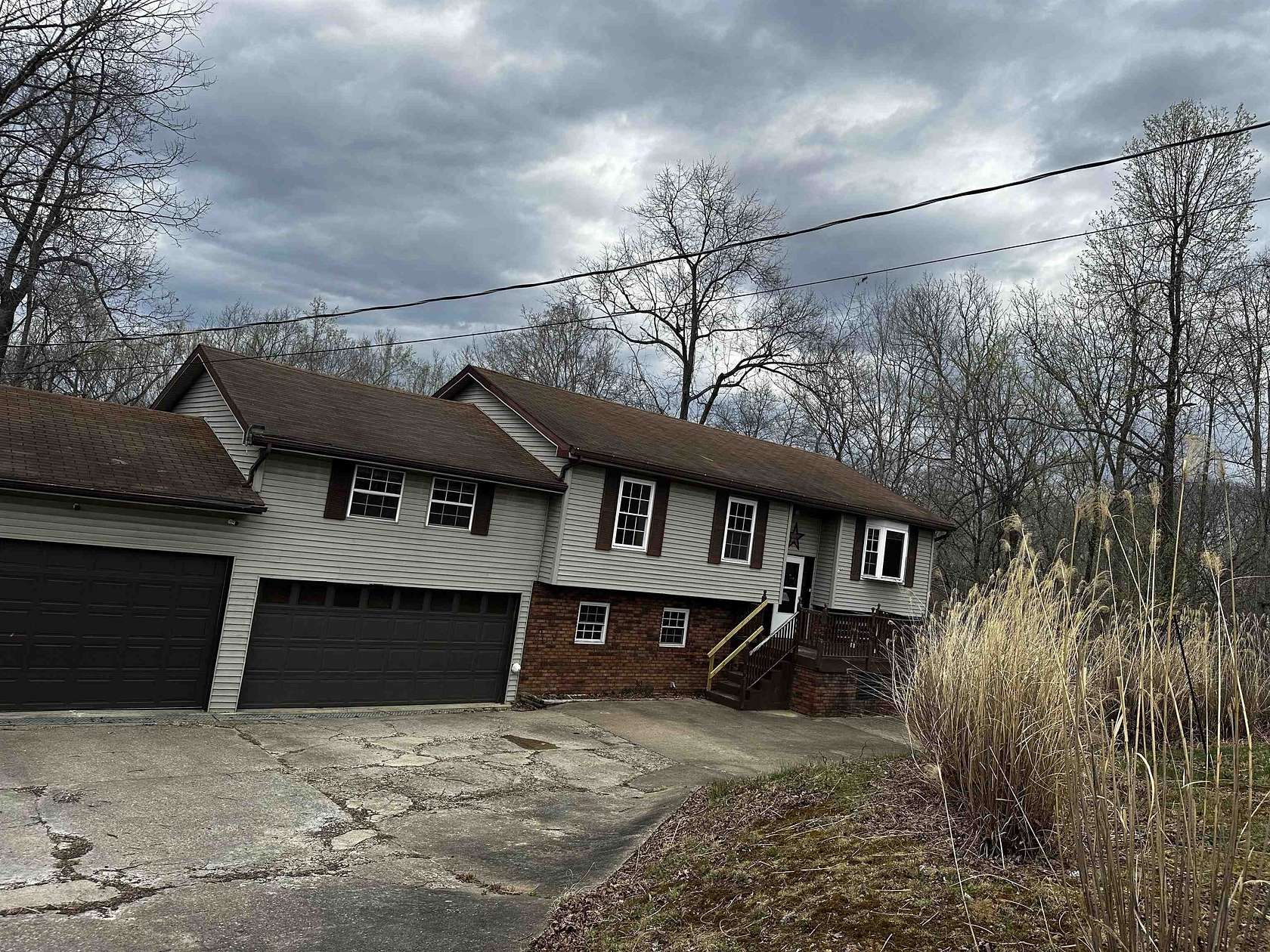 2.8 Acres of Land with Home for Sale in Huntington, West Virginia