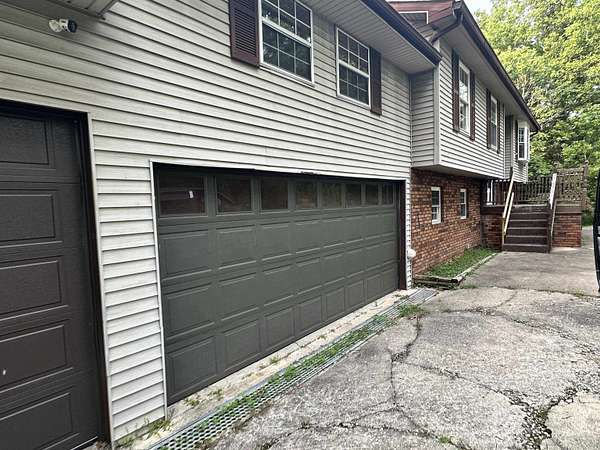 2.8 Acres of Land with Home for Sale in Huntington, West Virginia
