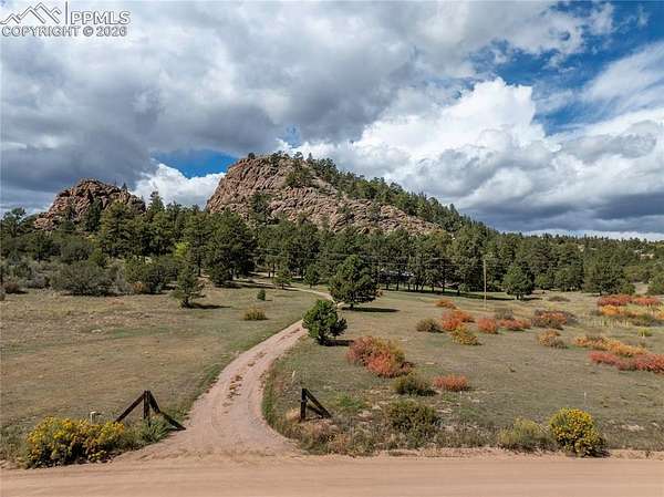 40 Acres of Agricultural Land with Home for Sale in Florissant, Colorado