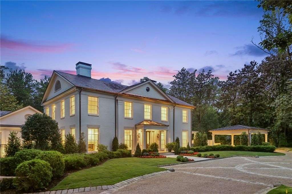 1.72 Acres of Land with Home for Sale in Atlanta, Georgia