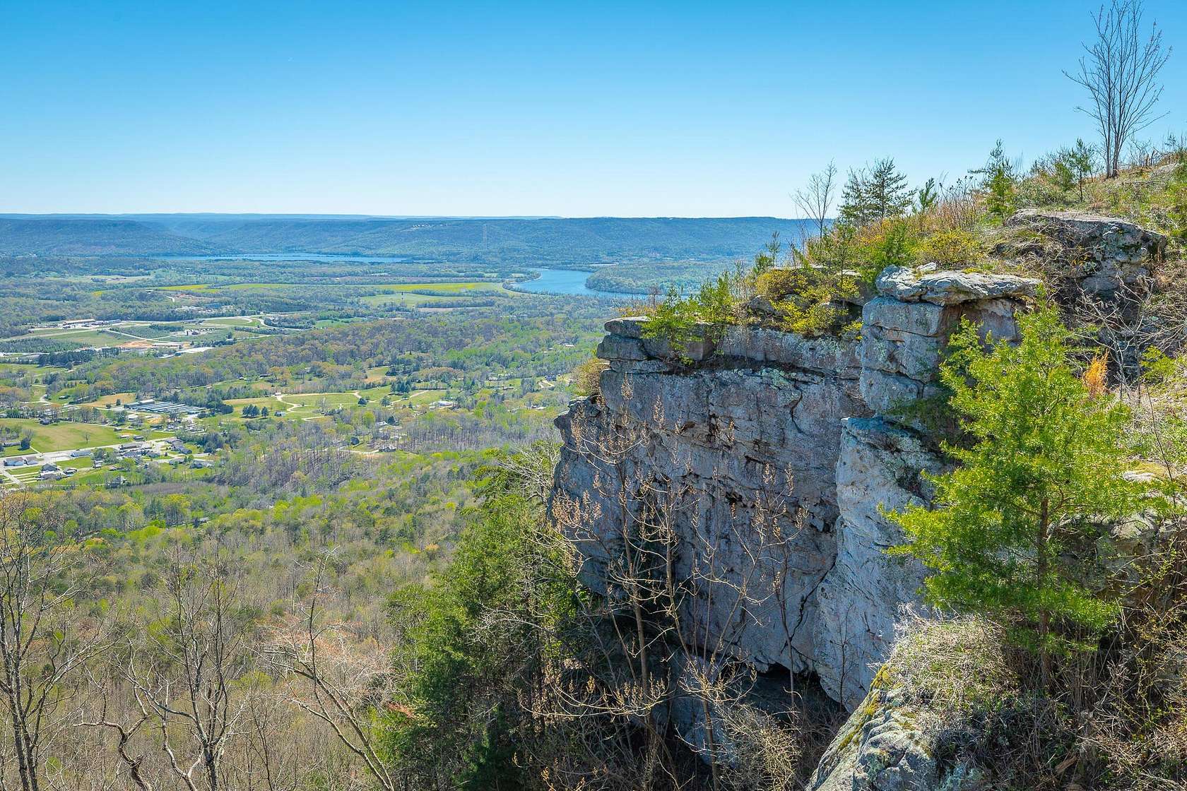 1.49 Acres of Residential Land for Sale in Jasper, Tennessee