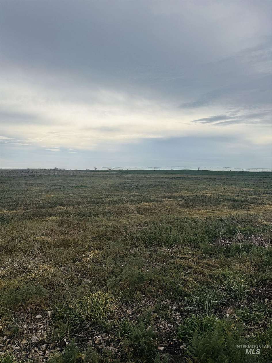 1 Acre of Land for Sale in Wendell, Idaho