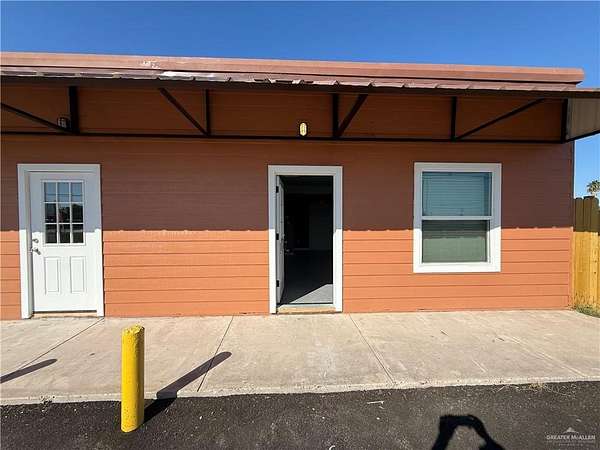 0.5 Acres of Improved Commercial Land for Lease in Mission, Texas